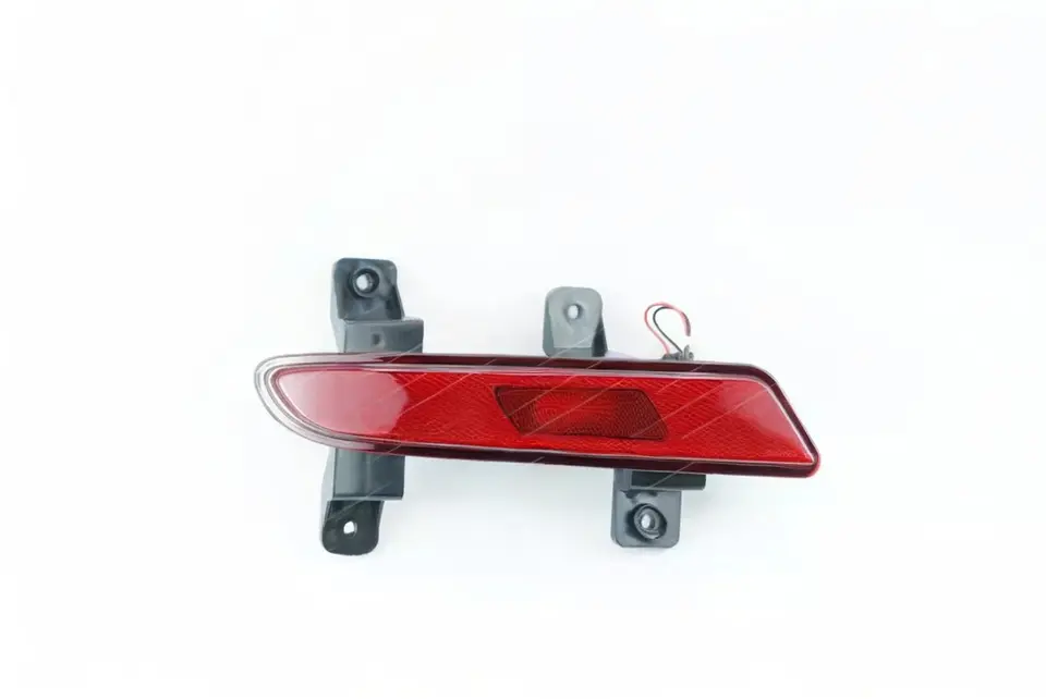 [MG-10521176] Luz de Freno trasera RH DER MG RX5