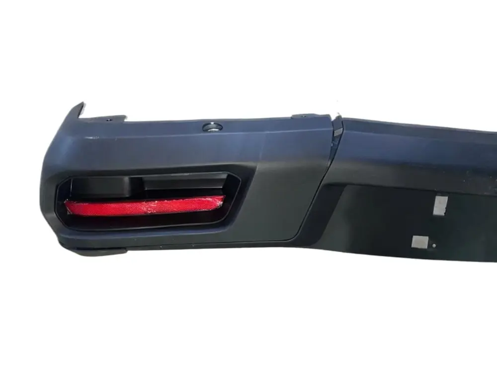 [MAXUS-C00110668-ALT] Parachoque Tras (Negro Neutro) Maxus T60 2.0 y NEW 2.0 T60 2.8 T80 2.0 T80 2.8 T90 Bi-turbo